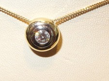 KLASSISCHE SOLITÄR/ SOLITAIRE ANHÄNGER BICOLOR GOLD 18Kt. MIT 0,25 CT DIAMANT 