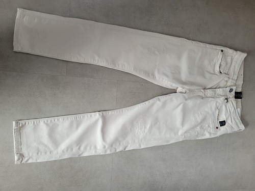 Elias rumelis hose leona gr - elias,