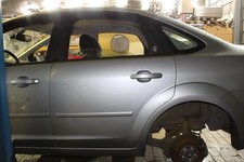 TÜR Hinten Links ( Stufenheck/ VOR Facelift ) Ford Focus 1.6 Ti-vct DA3/DB3