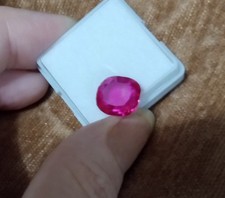 5.55 ct Dark Pink Sapphire