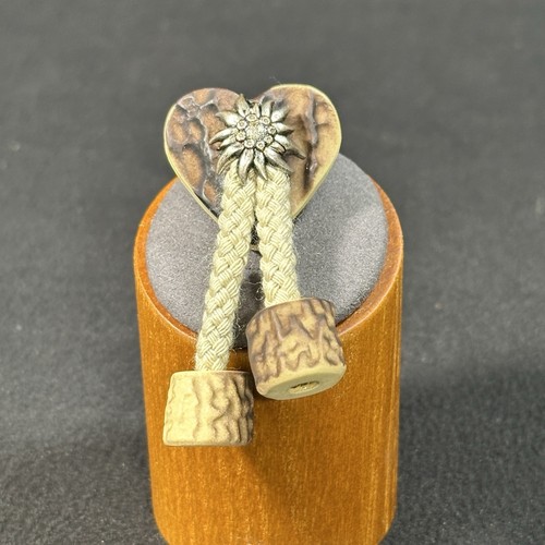 Oktoberfest herz anstecker - oktoberfest,