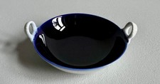 KPM Berlin Henkelschale kobaltblau weiß 1.Wahl 1945 - 1962 sehr guter Zustand 