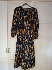 A-Linie Kleid Langarm Mit Blumen 36/38 Neu Ohne Etikett