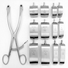 Shoulder Retractor Set with 12 Titanium & Stainless Steel Blades
