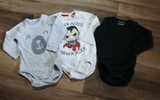 3 Bodys H&M weiß grau schwarz