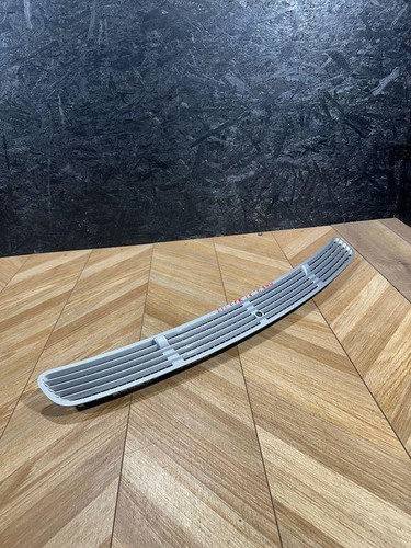 Mercedes benz w211 gitter - mercedes-benz,