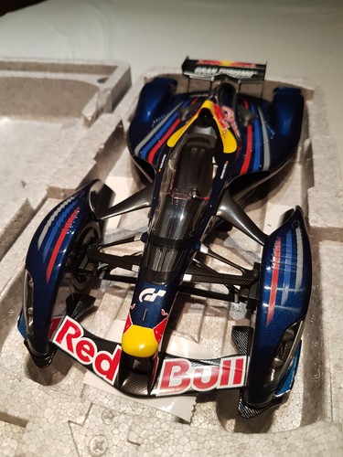 Autoart red bull gran - bull, turismo