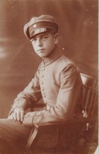 Foto AK - Soldat in feldgrau Rgt. 7 mit Schirmmütze - 1919