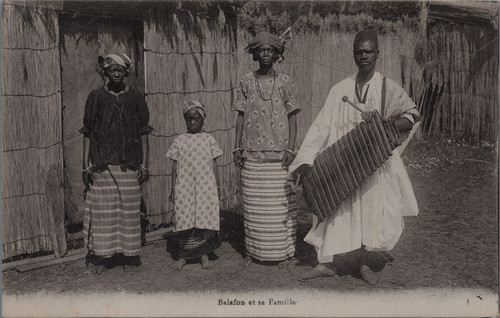 Human zoo jardin - human, zoo,