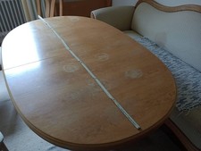 Esszimmer-Ensemble: Ausziehtisch, 4 Stühle & Kanapee – Massivholz