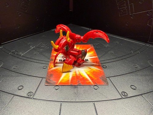 Bakugan mechtanium surge pyrus - bakugan,