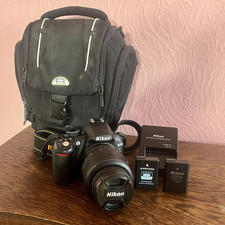 Nikon D3100, AF-S NIKKOR 18-55