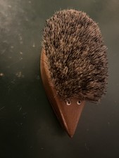 Vintage Kleider Bürste Igel Teakholz Naturborsten, original Lederrückenabdeckung