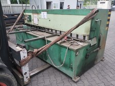 Defekte hydraul. Tafelschere ECLAIR Typ ASS; Kap.max 6mm 3050mm,Masch-Nr. 20531