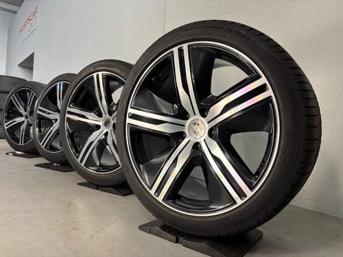 Porsche macan electric - ev, 22