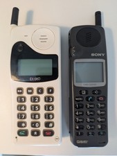 Alcatel D1 987 weiss, Sony CMD-X2000, ungeprüft 