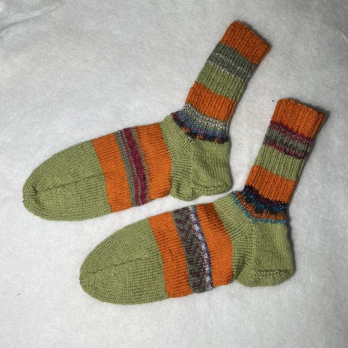 Wollsocken handgestrickt für