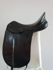 Bates Dressursattel Modell Caprilli, Leder, 17,5 Zoll