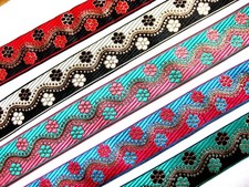 Borte Webband Zierband Blumen Blüten Floral verschiedene Farben 32mm breit B136