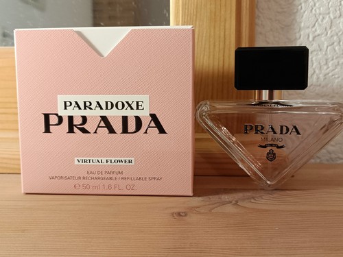 Prada paradoxe virtual flower - prada,