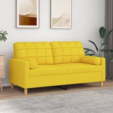 Sofa mit Zierkissen Couch