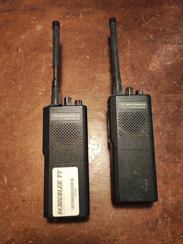 Motorola radius 300 ohne - 2x,