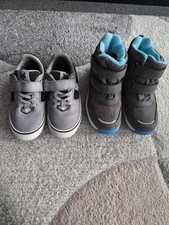 Jungsstiefel Gr.33,Sneaker Gr 32,gebraucht!
