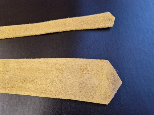 Lederkrawatte beige