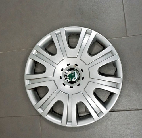 Skoda radkappe zoll 1z0 - 15, /