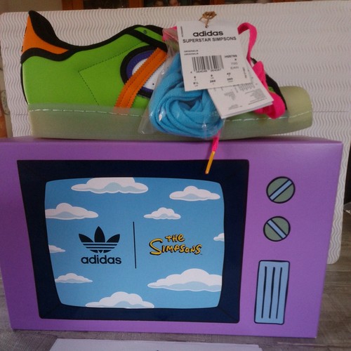 Adidas superstar the simpsons - adidas,