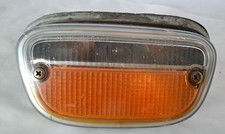 Werkstattauflösung:Oldtimer-Original Peugeot 404 Blinkleuchte mit Gummi-Gebrauch