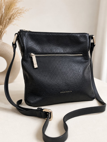 Coccinelle black pebbled - coccinelle,