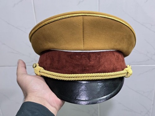 Handgefertigte khakifarbene