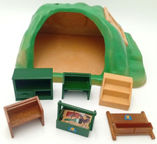 Sylvanian Families MOLE HOUSE