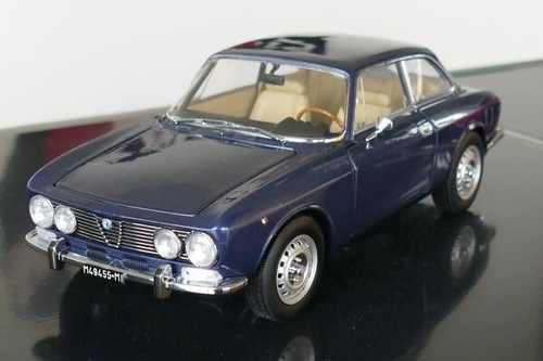 Alfa romeo 2000 gtv 1973 - romeo, •