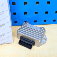 Original Spannungsregler