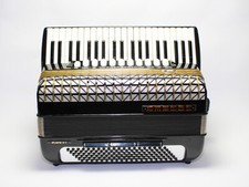 Akkordeon , Hohner Atlantic IV