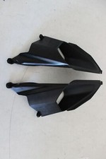 Rear fairing air ducts air