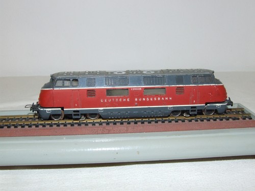 Trix express diesellok v200 - express,