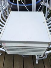 Kleiner Zahnschrank mit Reparaturzähnen und Garnituren