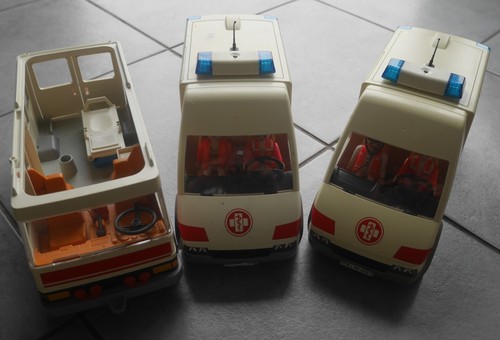 Playmobil drei krankenwagen - playmobil,