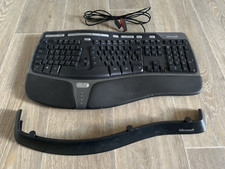 Microsoft Natural Ergonomic Keyboard 4000 v1.0 Ergonomische Tastatur USB Deutsch