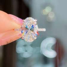 Verlobungsring 4 Karat Oval