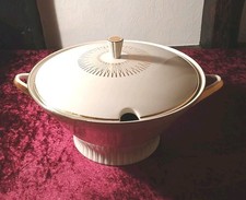 Gross Suppenschüssel Mit