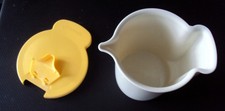 vintage TUPPERWARE MILCH - SAHNE - KÄNNCHEN mit Klappdeckel Rarität