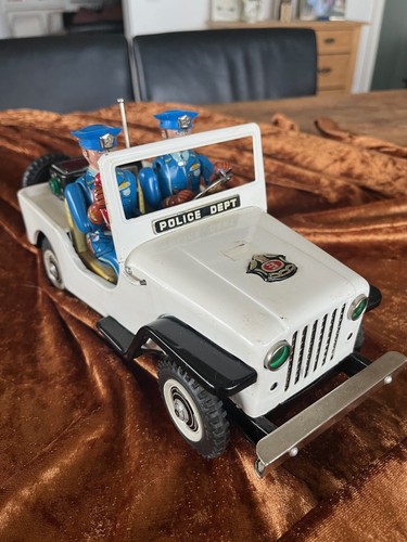 Jeep police patrol - jeep, "police