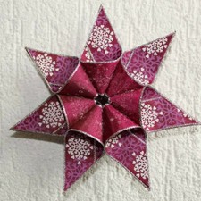 Stern aus Geschenkband mit
