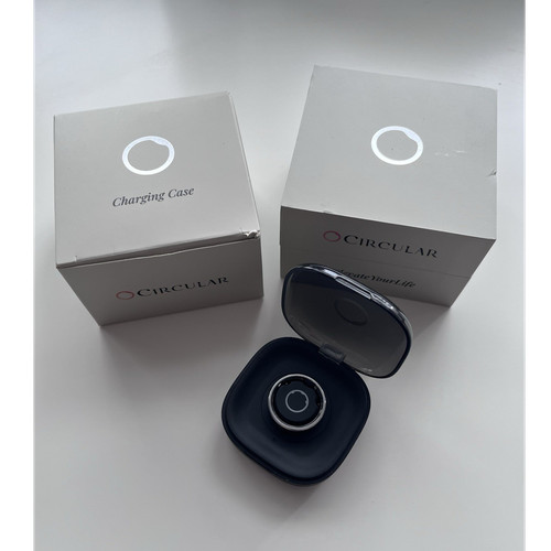 Circular activity tracker ring - circular,