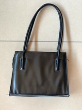 Tasche Schwarz Henkeltasche kunstleder Lederoptik