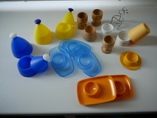 Sammlung von 17 Eierbecher (davon ein Tupper und vier aus Holz)